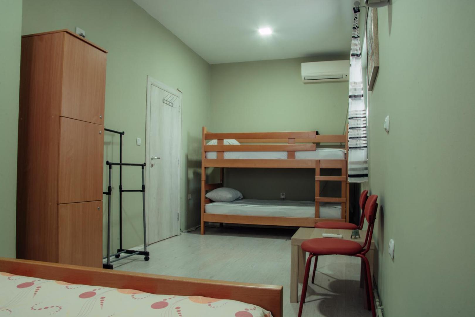 Skopje Downtown Hostel エクステリア 写真